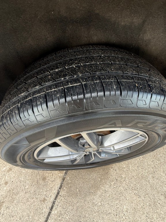 2017 Jeep Grand Cherokee Image 9