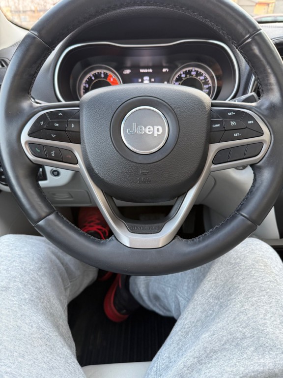 2019 Jeep Cherokee Image 21