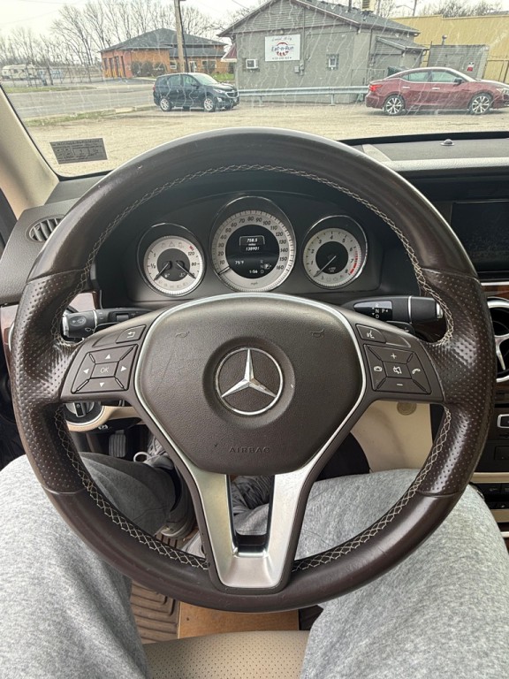 2015 Mercedes-Benz GLK-Class Image 23