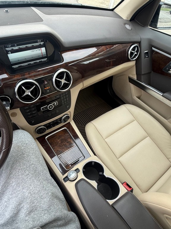 2015 Mercedes-Benz GLK-Class Image 24