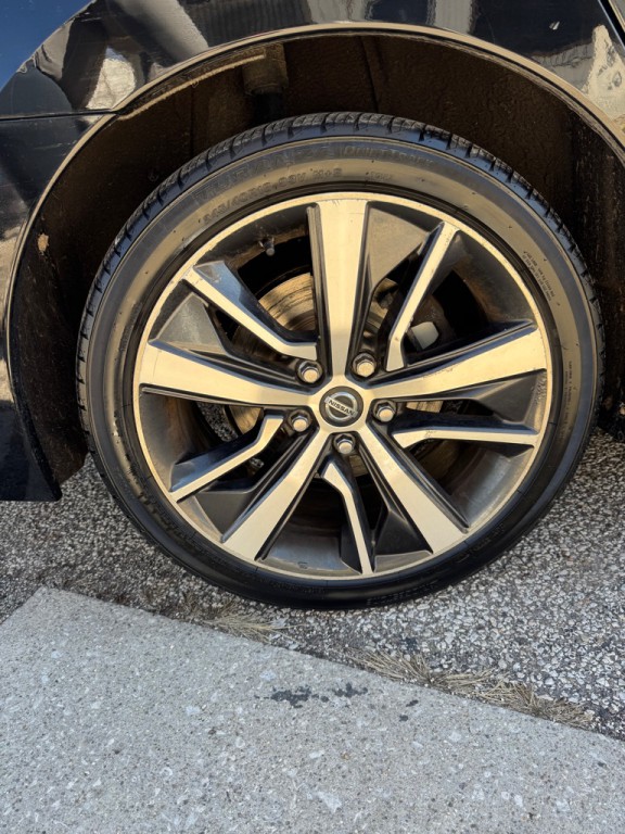 2020 Nissan Maxima Image 10