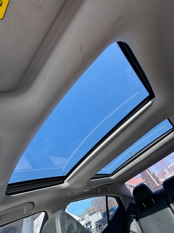 2020 Nissan Maxima Image 25