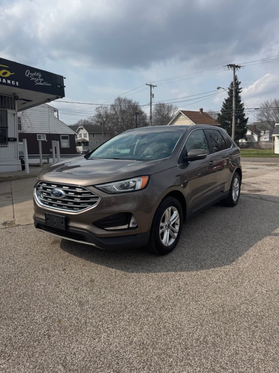 2019 Ford Edge Image 1