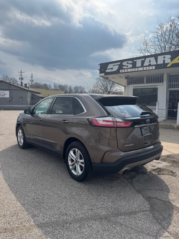 2019 Ford Edge Image 3