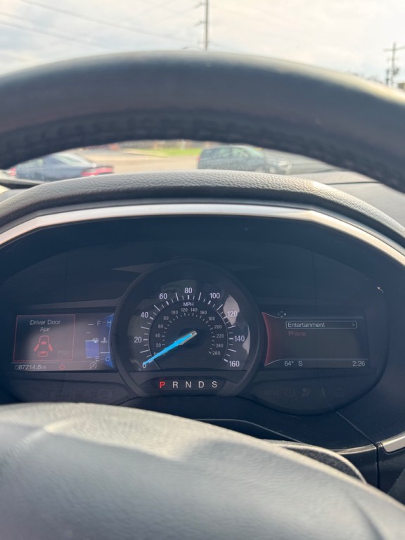 2019 Ford Edge Image 16