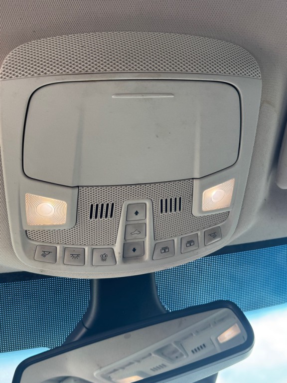 2019 Ford Edge Image 22