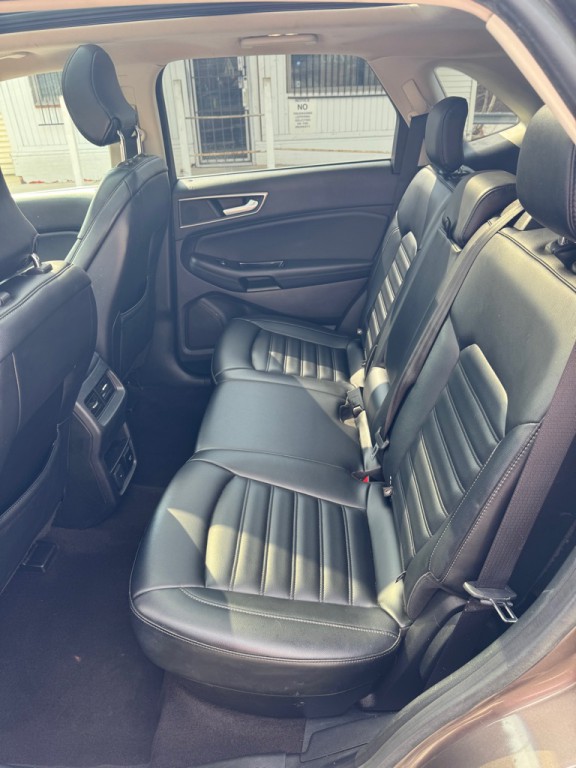 2019 Ford Edge Image 26