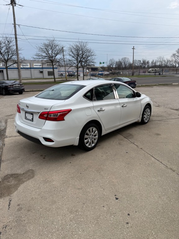 2016 Nissan Sentra Image 7