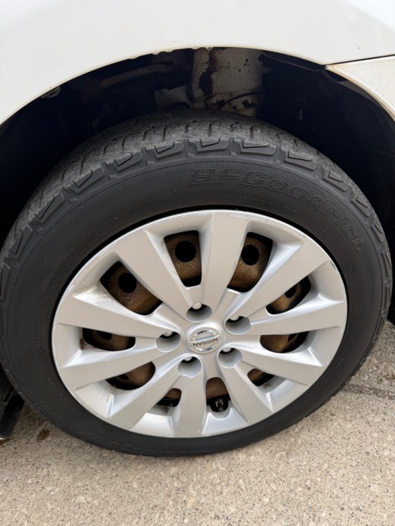 2016 Nissan Sentra Image 10