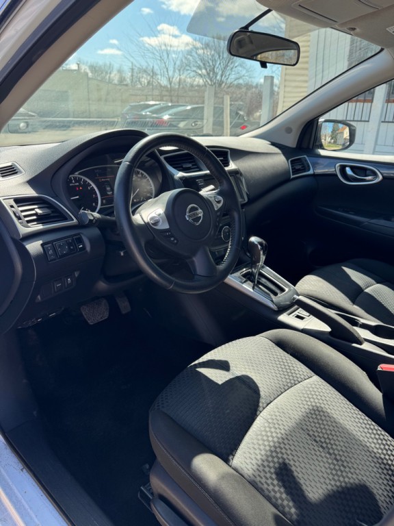 2019 Nissan Sentra Image 14