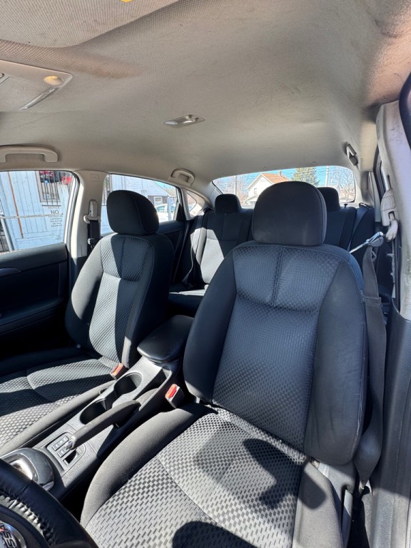 2019 Nissan Sentra Image 15