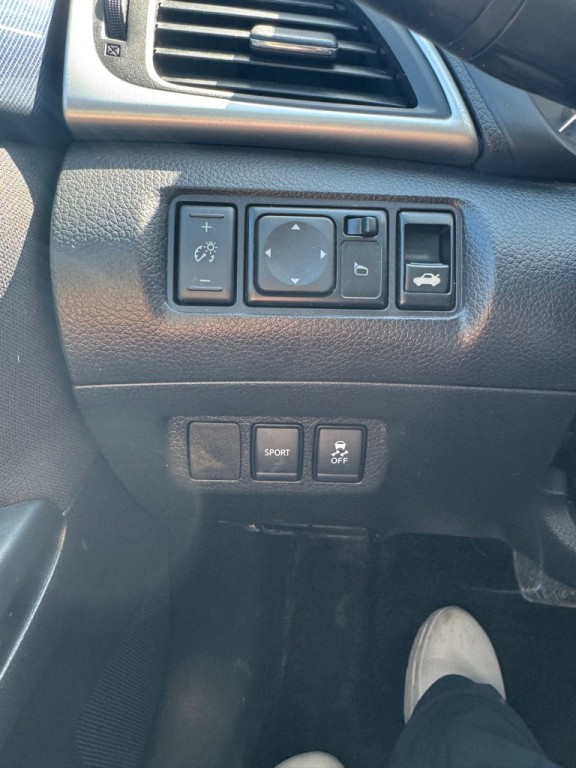 2019 Nissan Sentra Image 23