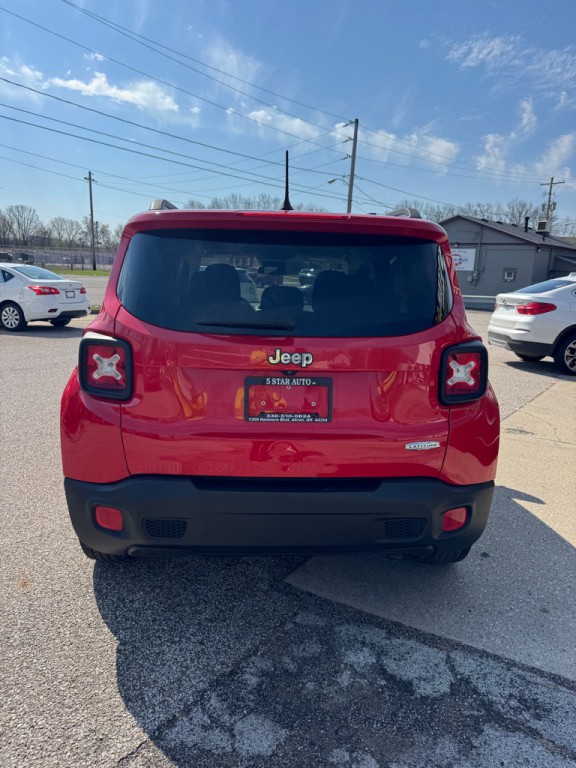 2015 Jeep Renegade Image 4