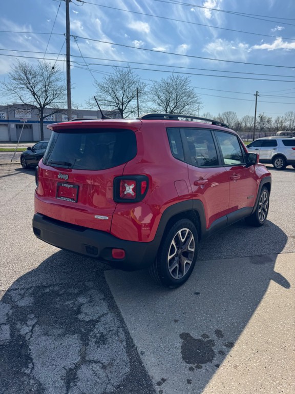 2015 Jeep Renegade Image 5
