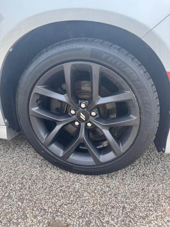 2019 Dodge Charger Image 12