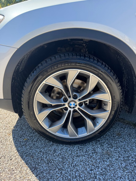 2018 BMW X4 Image 9