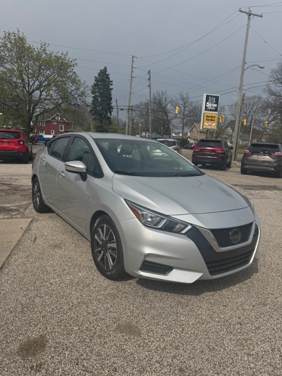 2021 Nissan Versa Image 7