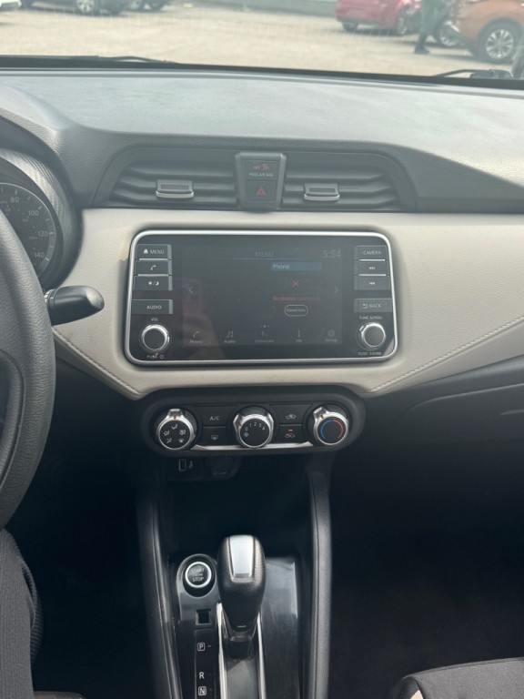 2021 Nissan Versa Image 18
