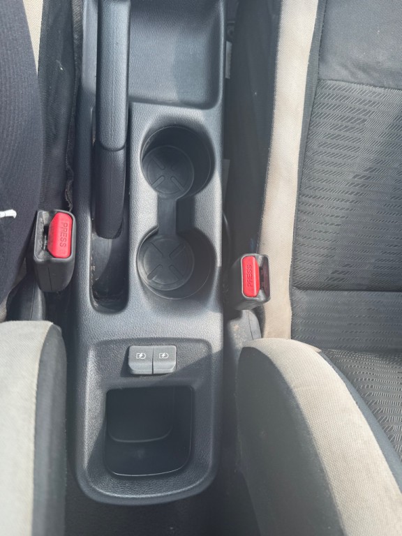 2021 Nissan Versa Image 20