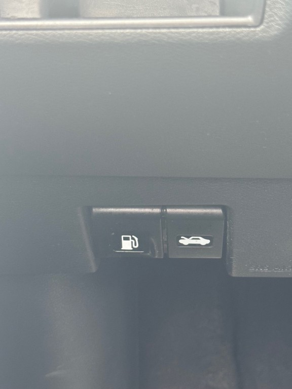 2021 Nissan Versa Image 23