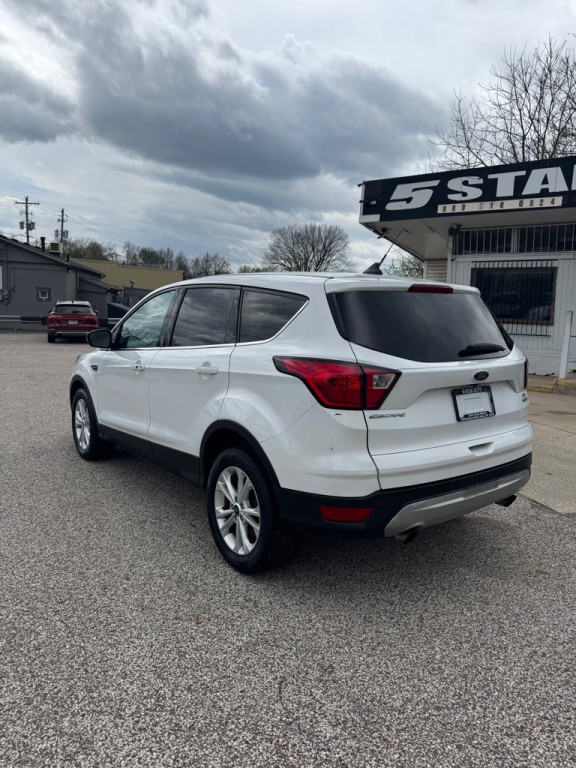 2019 Ford Escape Image 3