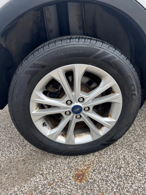 2019 Ford Escape Image 11