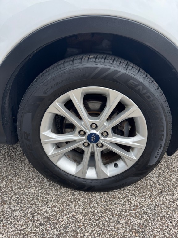 2019 Ford Escape Image 12