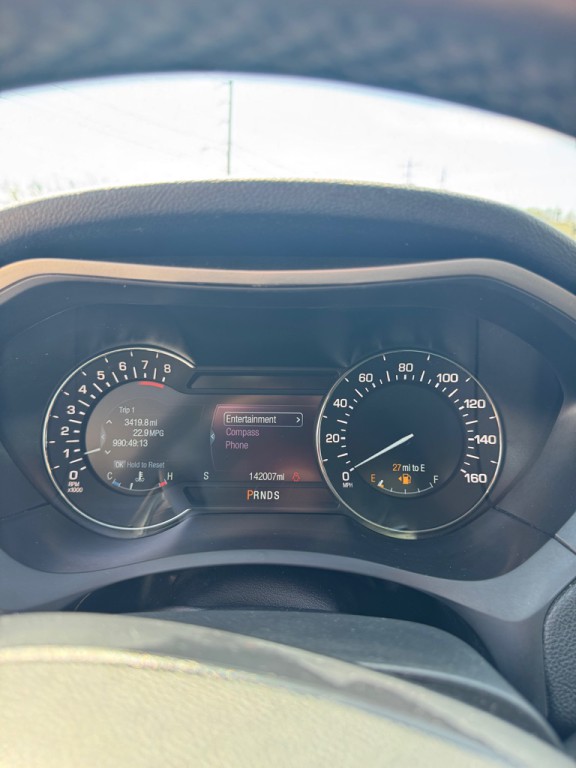 2016 Lincoln MKZ Image 12