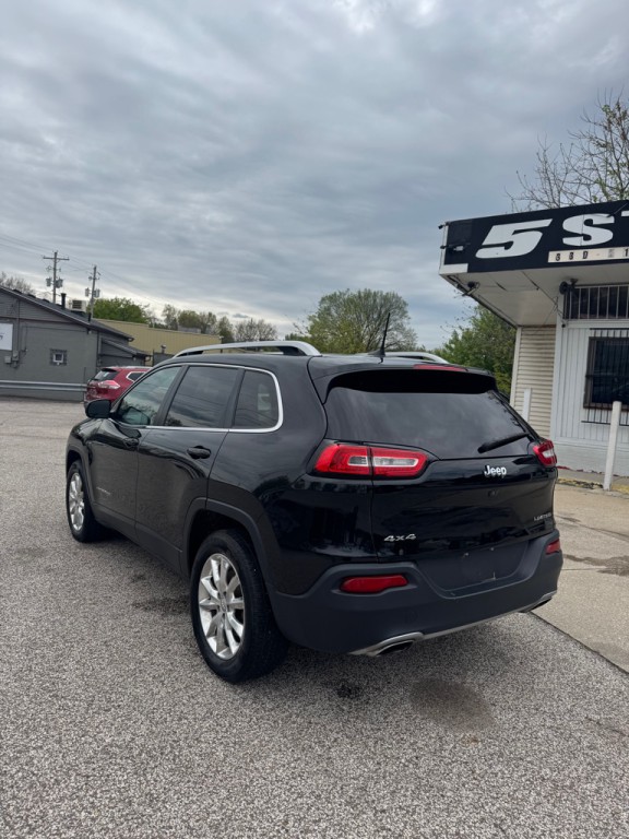 2016 Jeep Cherokee Image 3