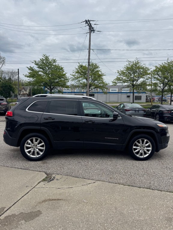 2016 Jeep Cherokee Image 6