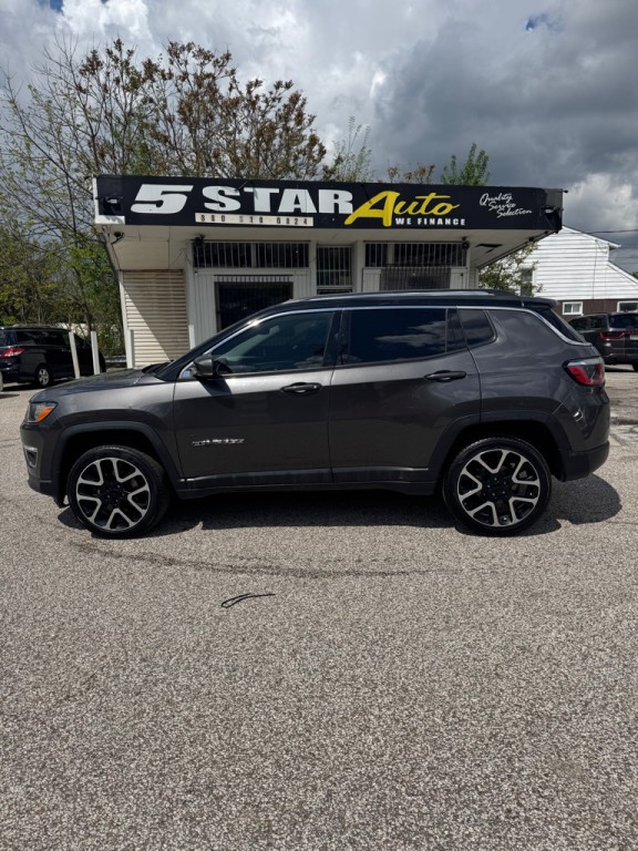 2018 Jeep Compass Image 2