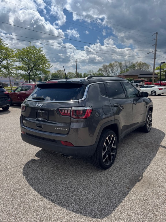 2018 Jeep Compass Image 5