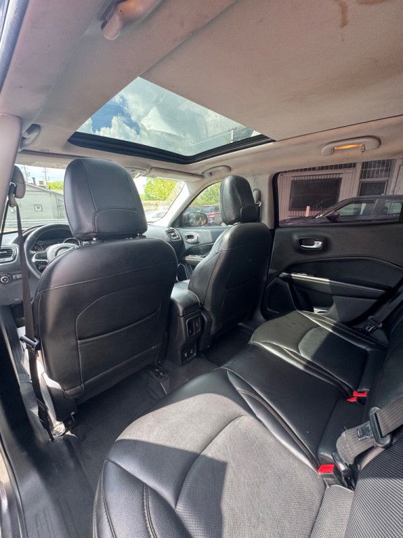 2018 Jeep Compass Image 28