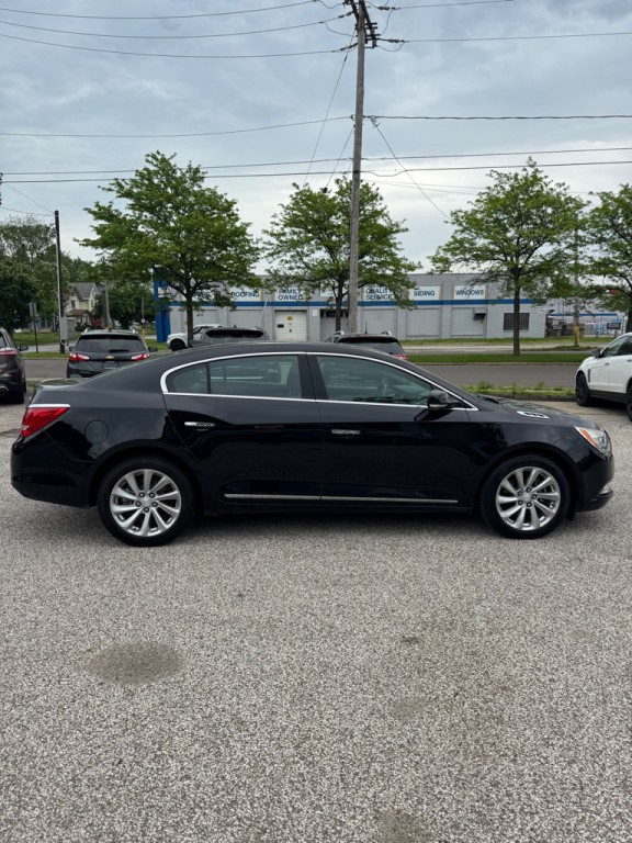 2016 Buick Lacrosse Image 6