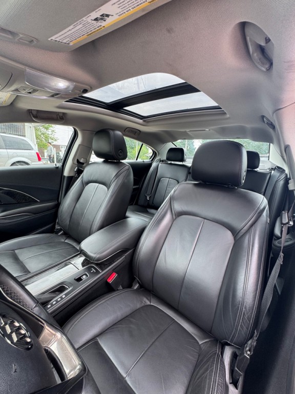2016 Buick Lacrosse Image 14
