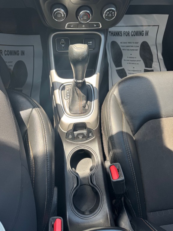 2018 Jeep Compass Image 17