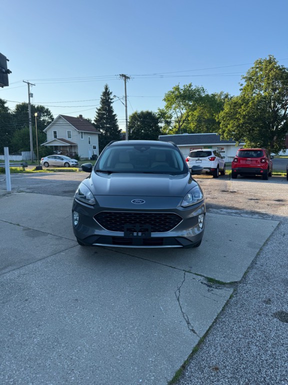 2021 Ford Escape Image 3
