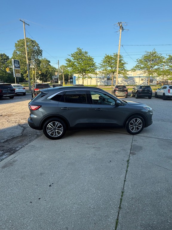 2021 Ford Escape Image 8