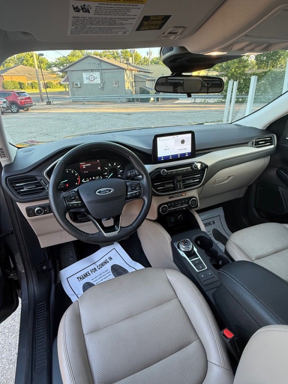 2021 Ford Escape Image 21