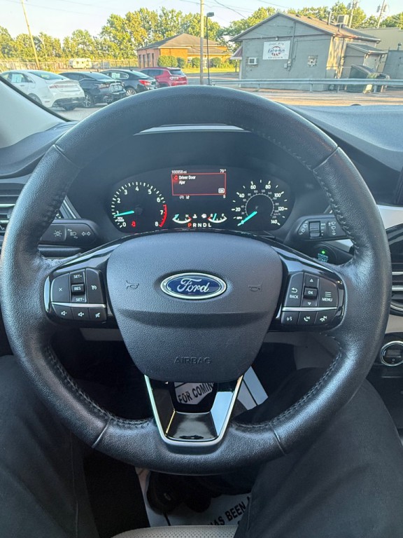 2021 Ford Escape Image 24