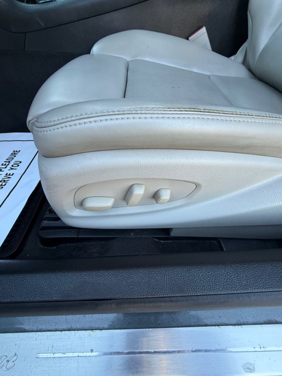 2016 Cadillac ATS Image 11