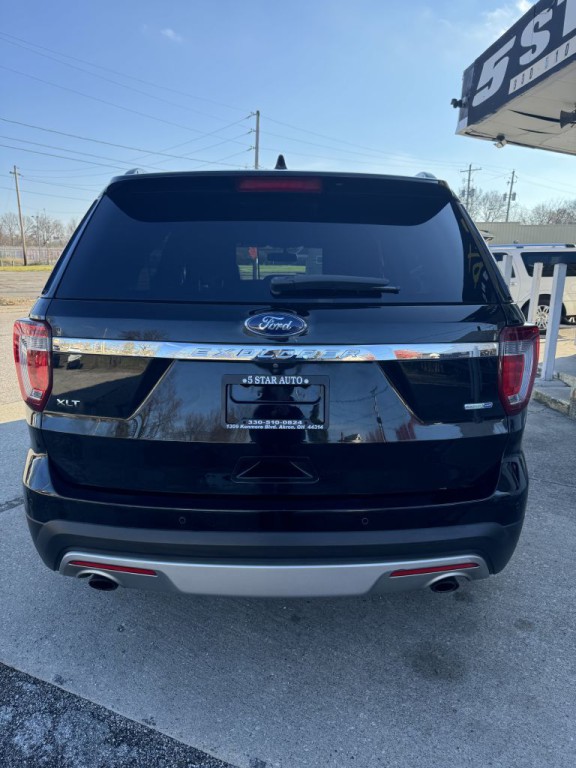 2017 Ford Explorer Image 4