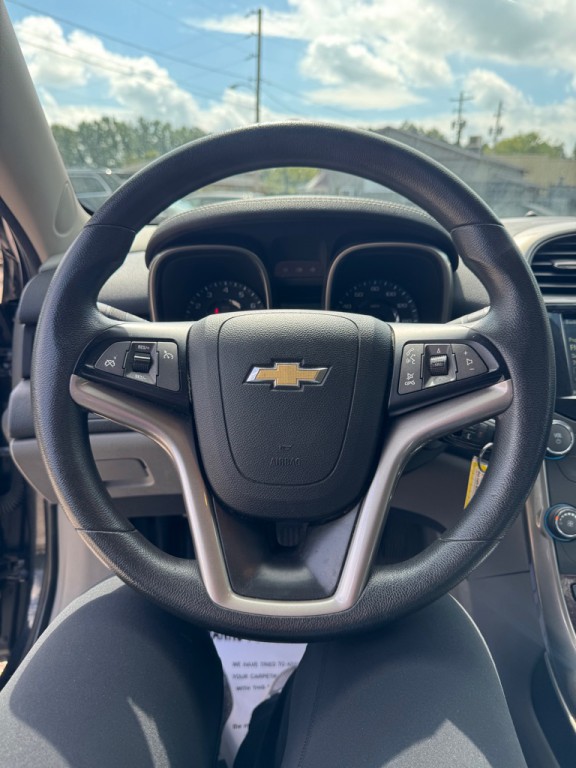 2013 Chevrolet Malibu Image 15