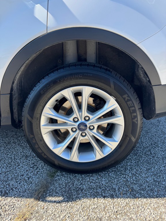 2019 Ford Escape Image 10
