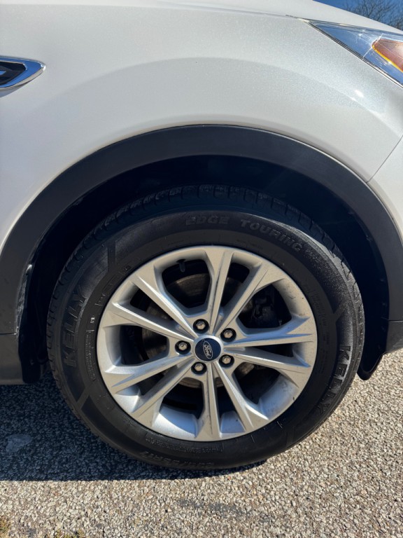 2019 Ford Escape Image 12