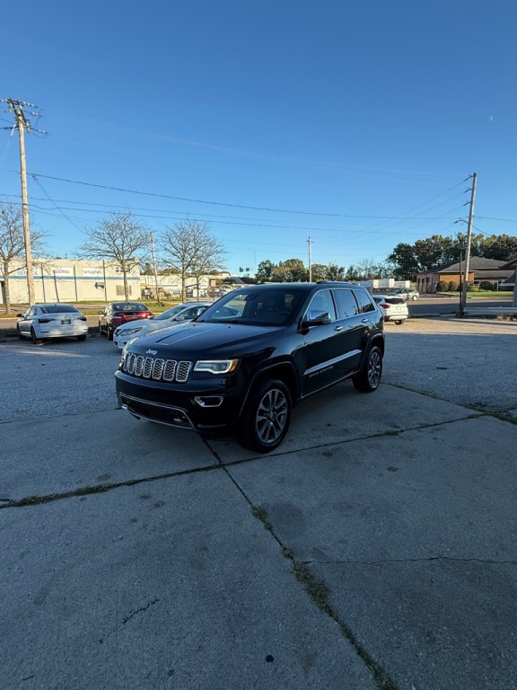2017 Jeep Grand Cherokee Image 3