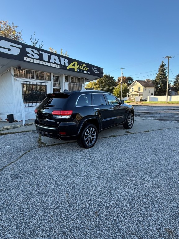2017 Jeep Grand Cherokee Image 5