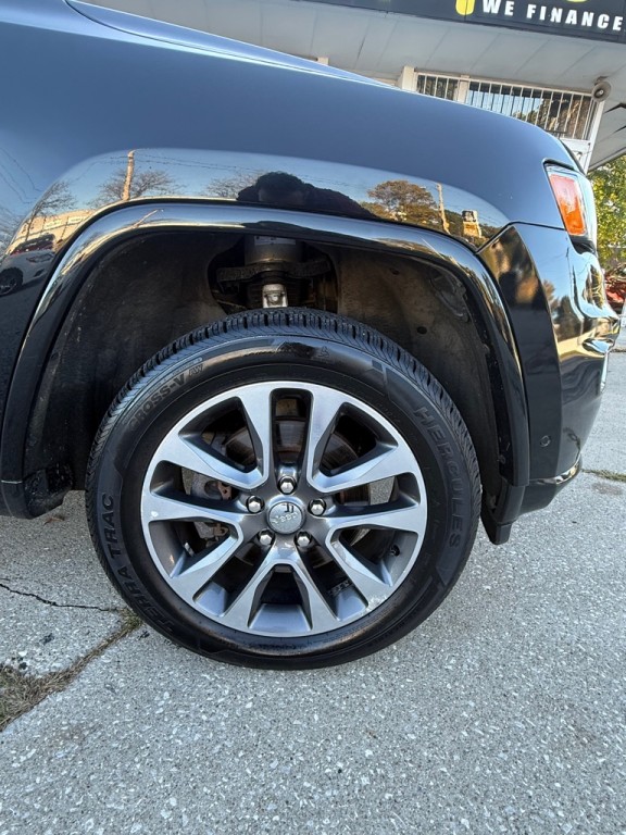 2017 Jeep Grand Cherokee Image 12