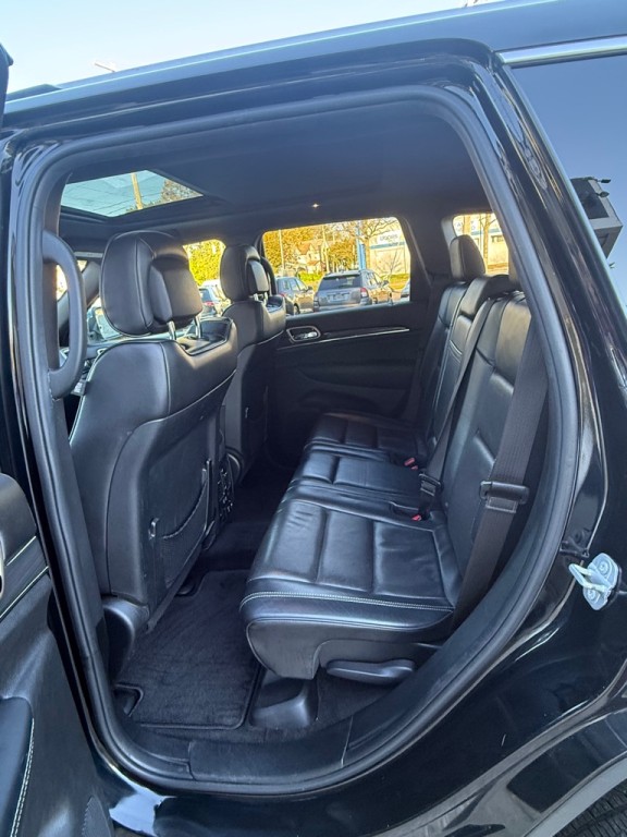 2017 Jeep Grand Cherokee Image 15