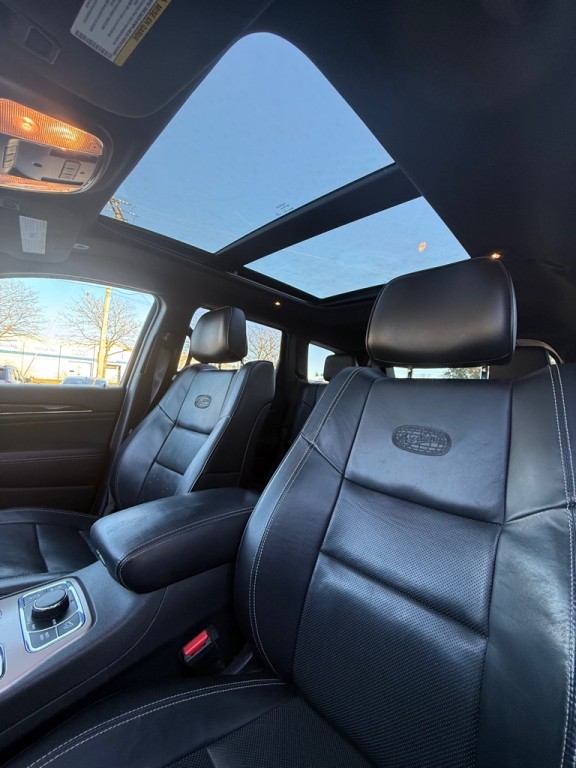 2017 Jeep Grand Cherokee Image 17